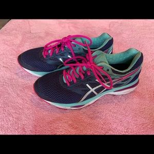 ASICS RUNNING SHOES